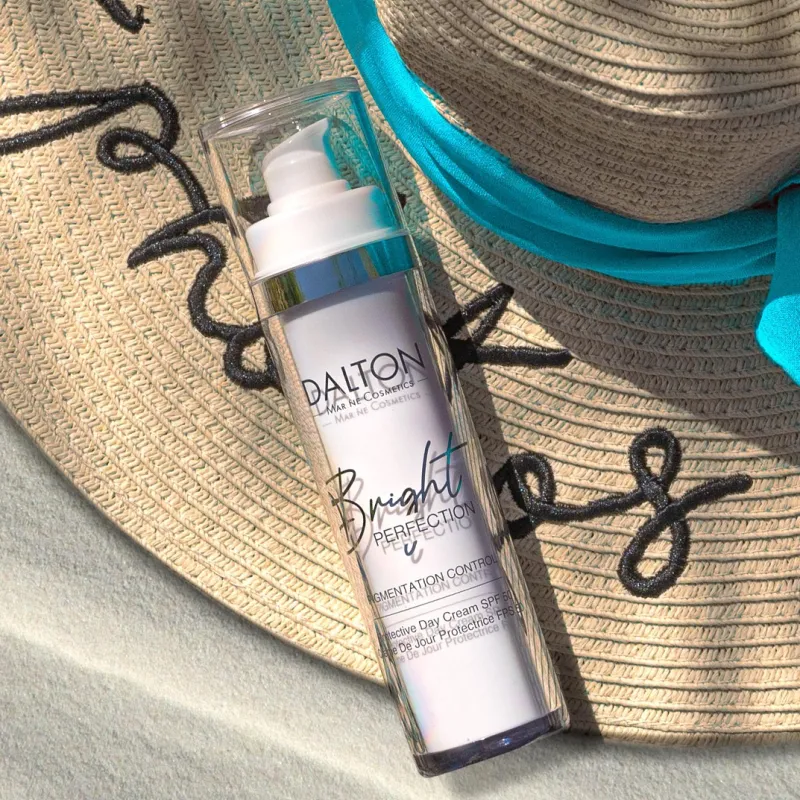 Захисний денний освітлюючий крем проти пігментації SPF 50 - №2