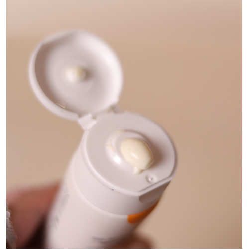 Солнцезащитный крем UVA/UVB SPF 50+ - №2