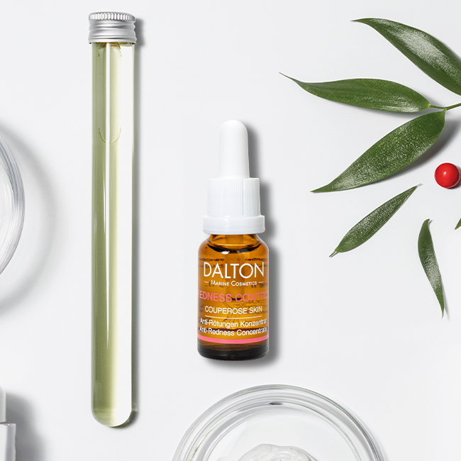 Концентрат антикуперозний REDNESS CONTROL для чутливої шкіри - упаковка