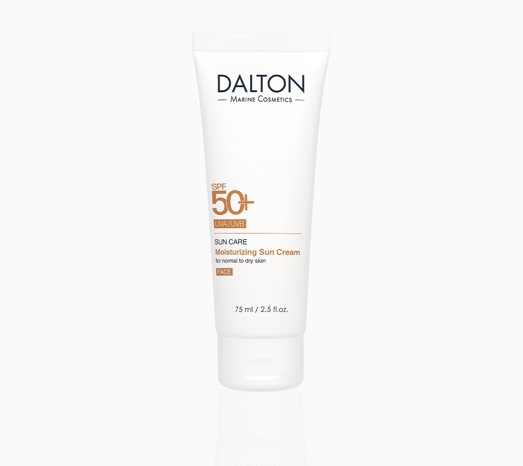 Сонцезахисний крем UVA/UVB SPF 50+ Dalton - упаковка
